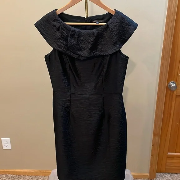 David Meister | Dresses | David Meister Cocktail Black Tie Dress Size 6 |  Poshmark